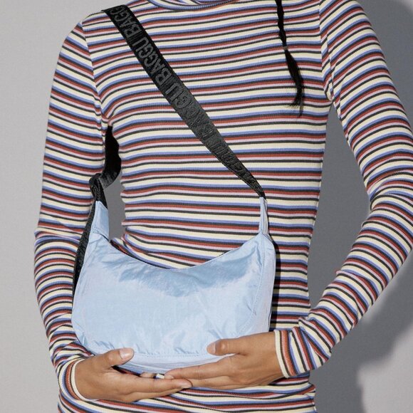 NWT Baggu Small Crescent Bag - Serenity Blue - Picture 4 of 7